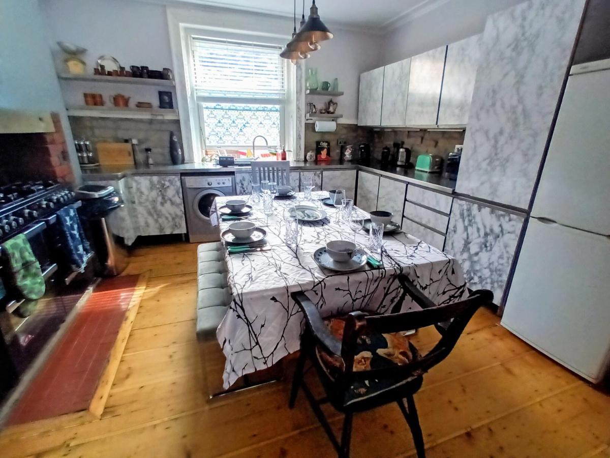 4 Bedroom Period Townhouse In The Heart Of Hebden Hebden Bridge Εξωτερικό φωτογραφία